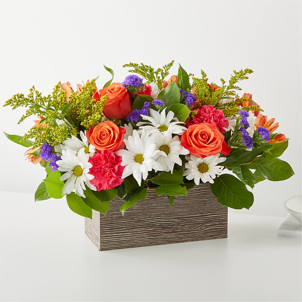 Oopsie Daisy Box Bouquet – Mulhearn Flowers Llc, West Monroe LA