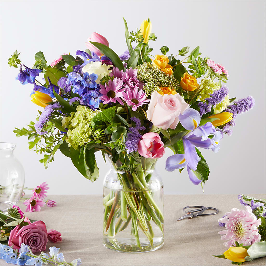 Pastel Tradition - A Florist Original – Mulhearn Flowers Llc, West Monroe LA