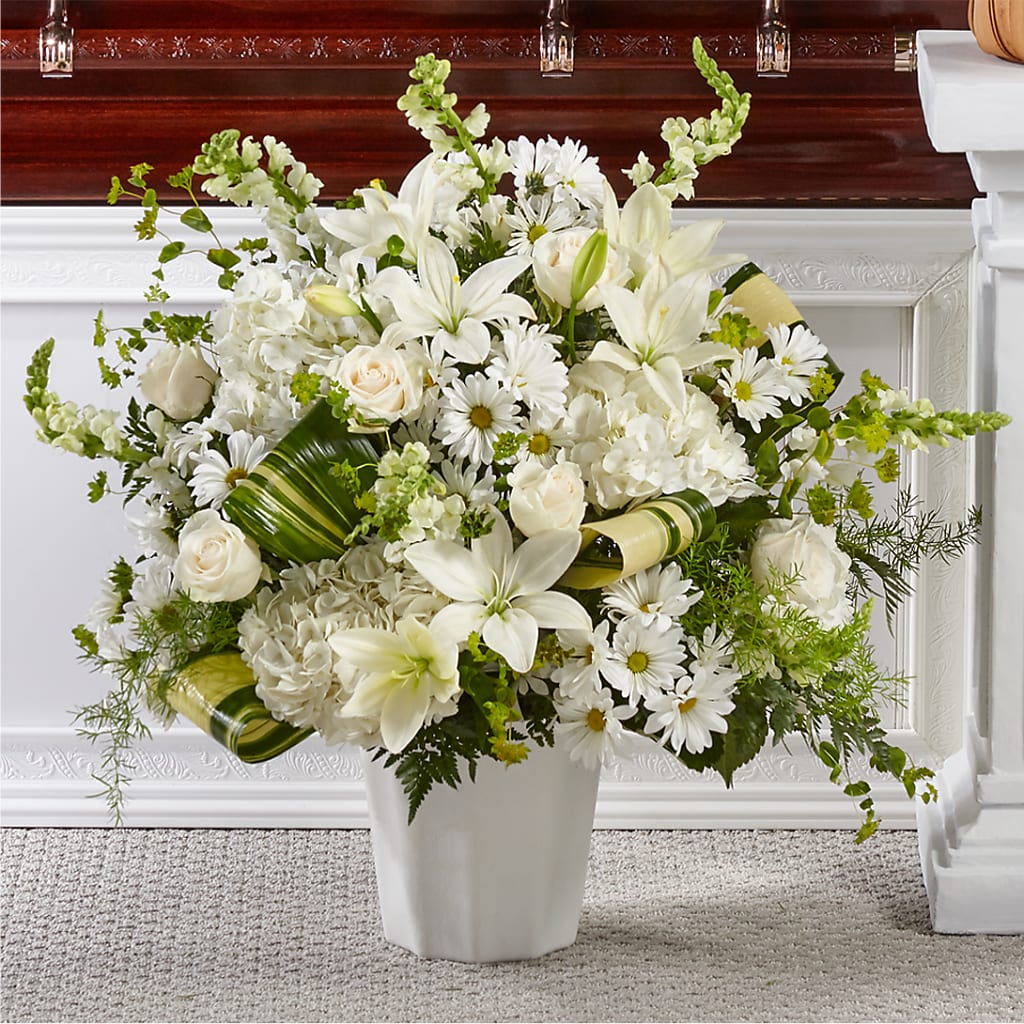 Thoughts of Tranquility Floor Basket – Mulhearn Flowers Llc, West Monroe LA