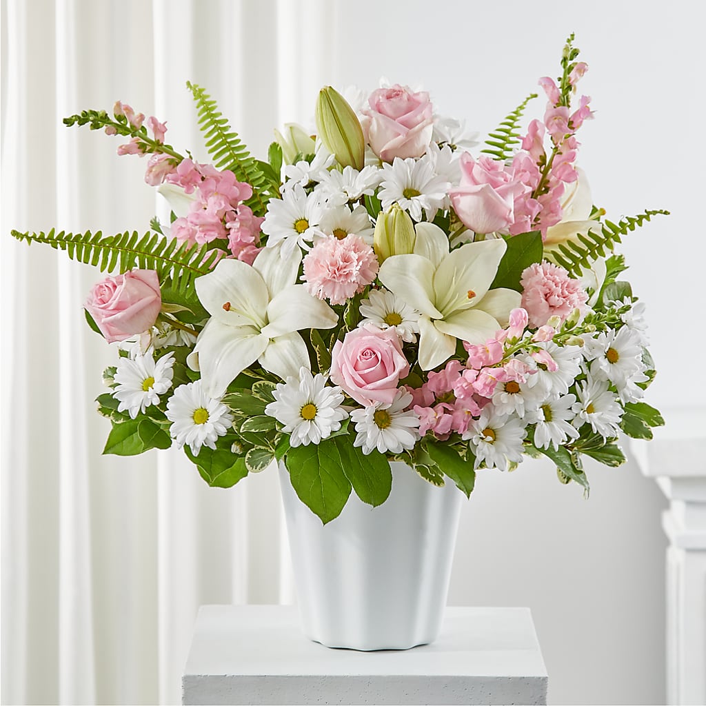 Soft Touch Tabletop Basket – Mulhearn Flowers Llc, West Monroe LA