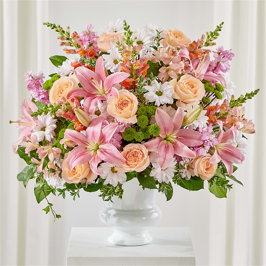 Heartfelt Gesture Urn Arrangement – Mulhearn Flowers Llc, West Monroe LA