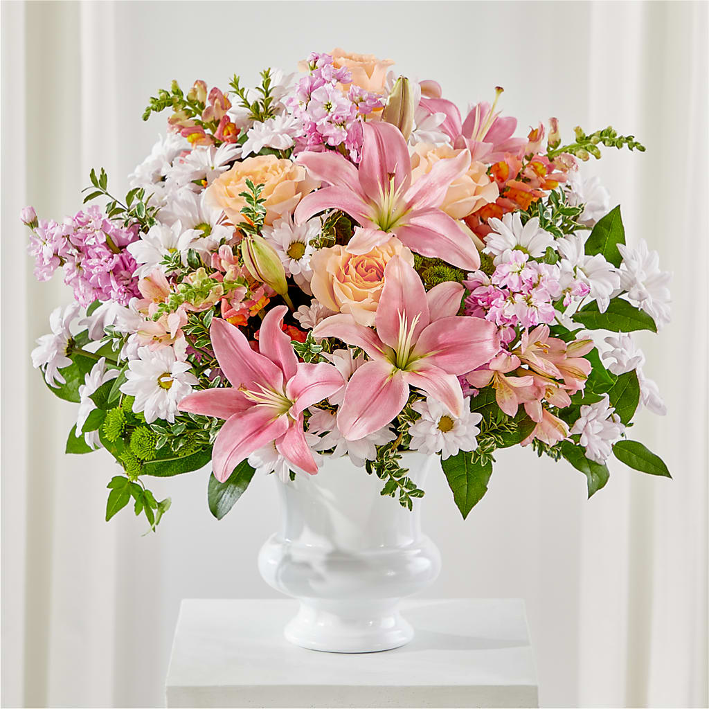 Heartfelt Gesture Urn Arrangement – Mulhearn Flowers Llc, West Monroe LA