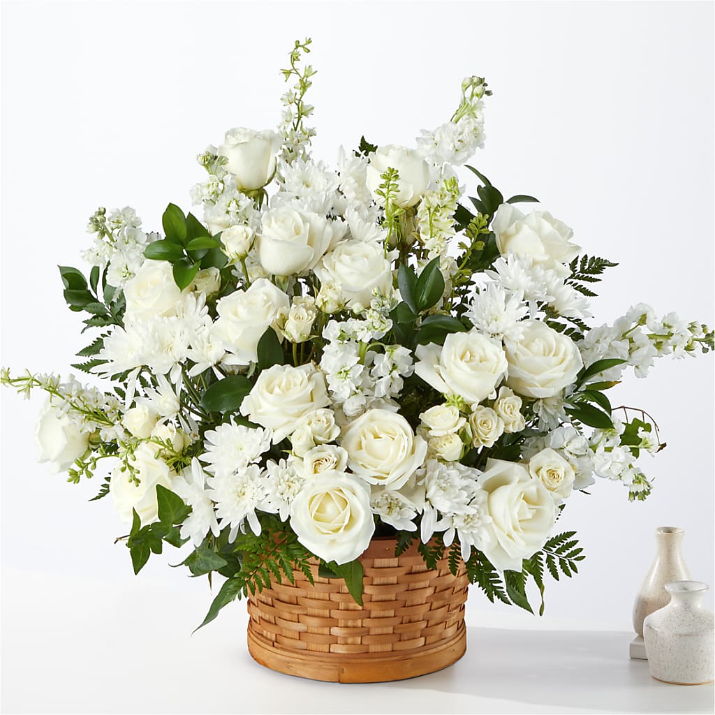 Heartfelt Condolences Arrangement – Mulhearn Flowers Llc, West Monroe LA