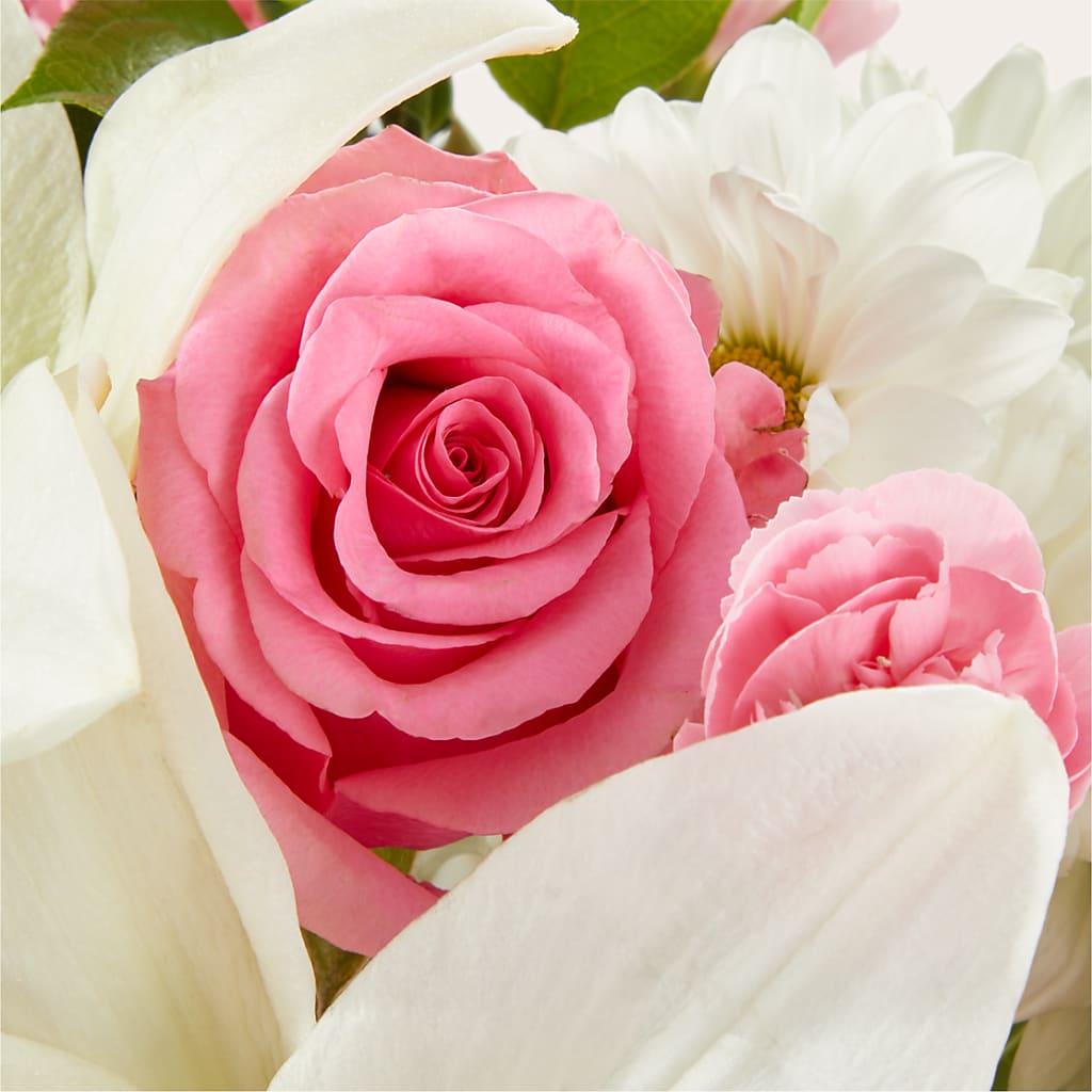 Whispers of Comfort Bouquet –  Mulhearn Flowers Llc, West Monroe LA
