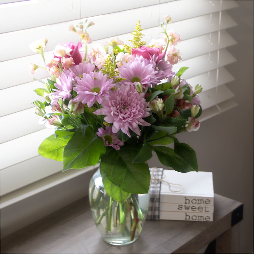 Pastel Tradition - A Florist Original –  Mulhearn Flowers Llc, West Monroe LA